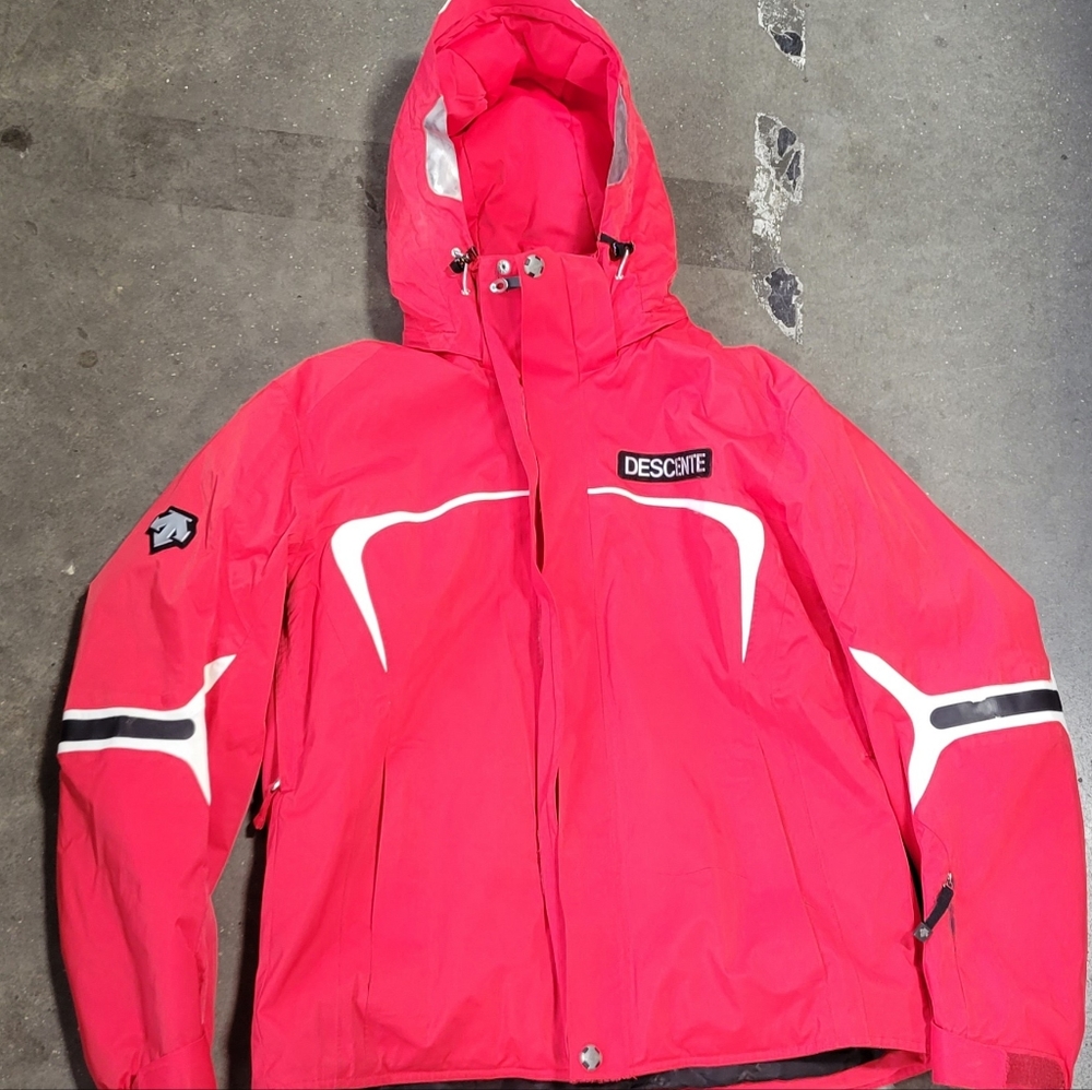 Descente Russell Insulated Jacket Mens Medium Ski Skiiing Snowboard